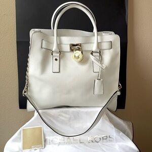 Michael Kors White Handbag W/Gold Accents. Beautiful Purse Dust Bag Included.